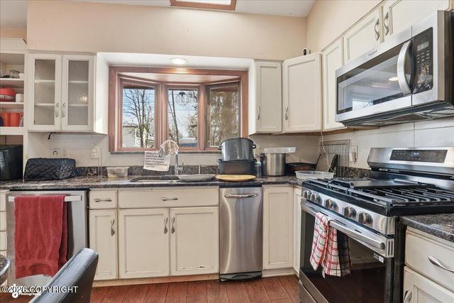 3330 W 78th Avenue, Anchorage, AK 99502