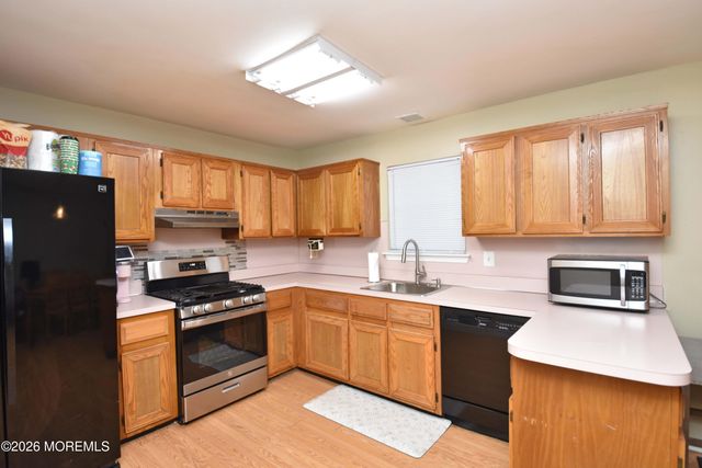 534 Davids Court, Lakewood, NJ 08701