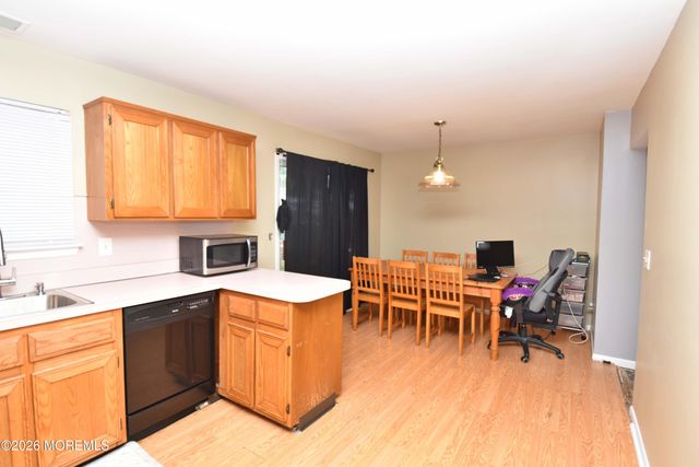 534 Davids Court, Lakewood, NJ 08701