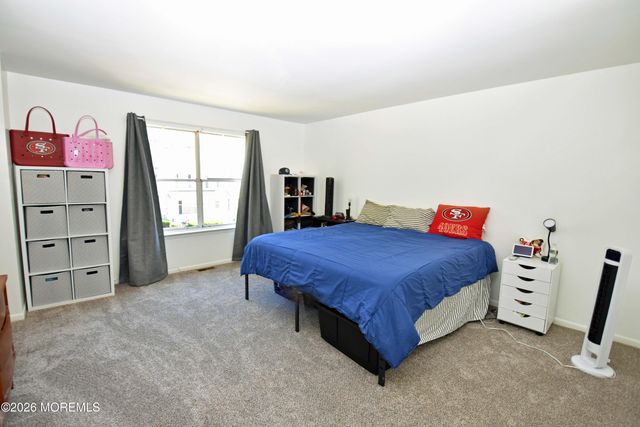 534 Davids Court, Lakewood, NJ 08701