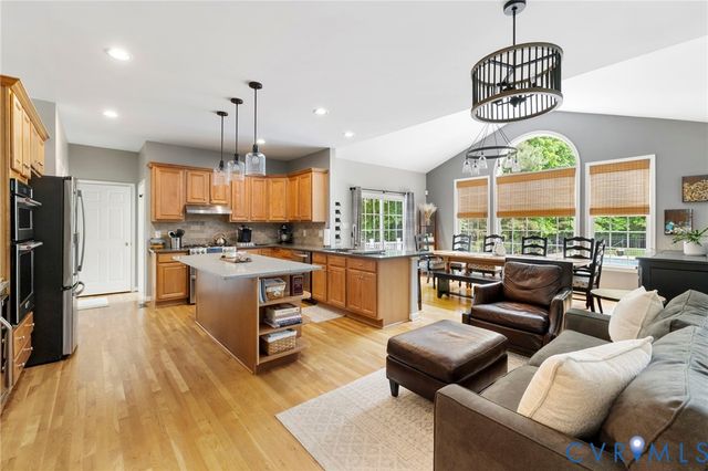 11113 Sterling Cove Dr, Chesterfield, VA 23838