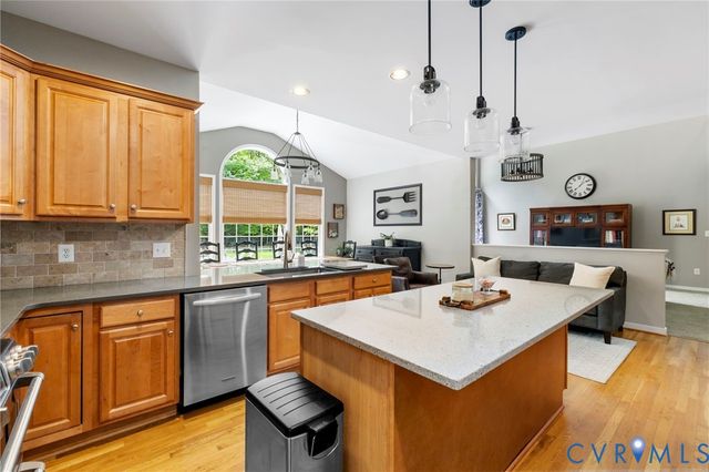 11113 Sterling Cove Dr, Chesterfield, VA 23838
