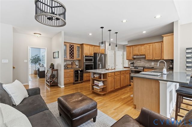 11113 Sterling Cove Dr, Chesterfield, VA 23838