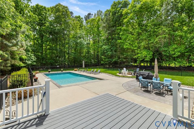 11113 Sterling Cove Dr, Chesterfield, VA 23838