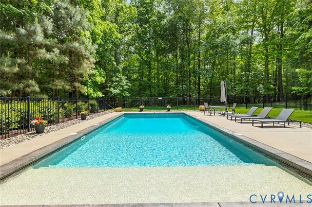 11113 Sterling Cove Dr, Chesterfield, VA 23838