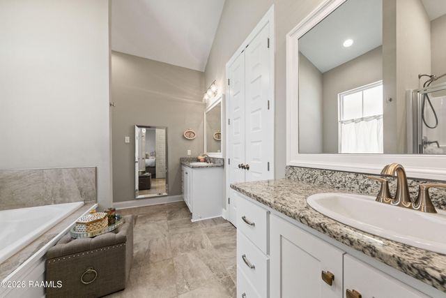 307 Harvey Cay Lane, Youngsville, LA 70592