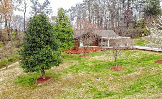 4515 Rocklane Drive, Walkertown, NC 27051