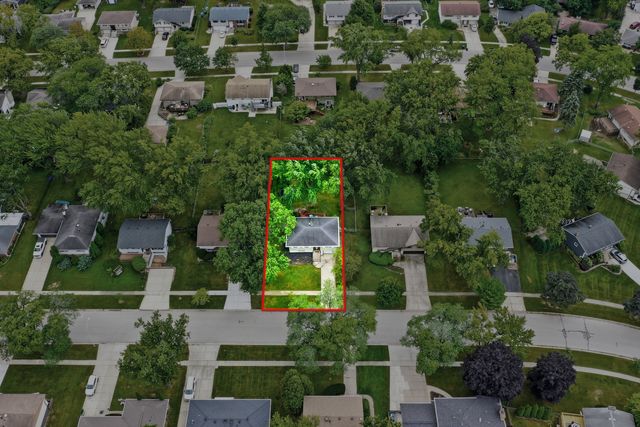 1419 Hampton Lane, Schaumburg, IL 60193