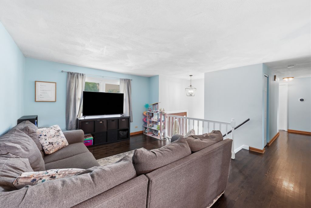 1419 Hampton Lane, Schaumburg, IL 60193 — photo 5