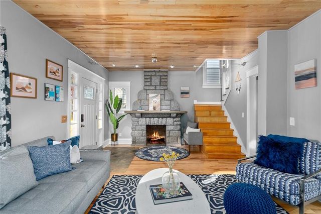 4031 Campbell Street, Kansas City, MO 64110