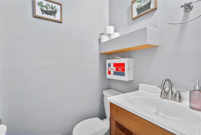 4031 Campbell Street, Kansas City, MO 64110