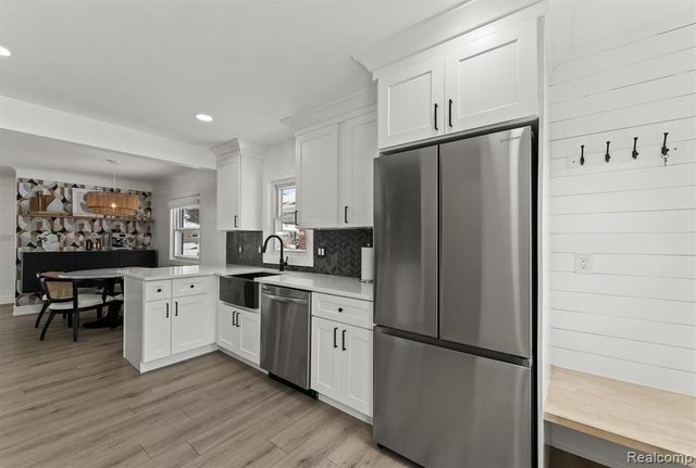 2008 Alicia Lane, Royal Oak, MI 48073