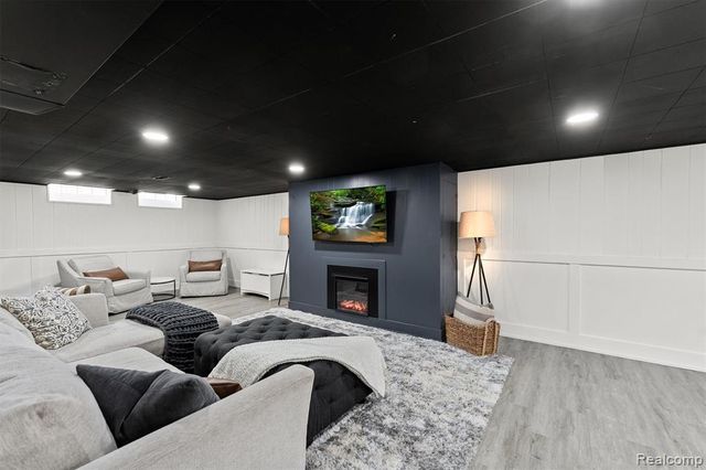 2008 Alicia Lane, Royal Oak, MI 48073