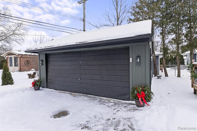 2008 Alicia Lane, Royal Oak, MI 48073