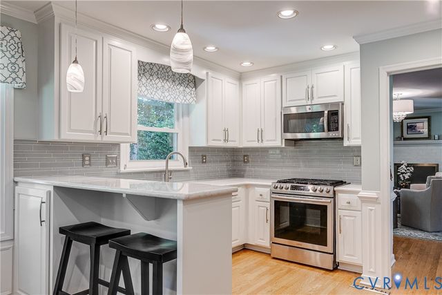 5510 Silver Birch Ln, Midlothian, VA 23112