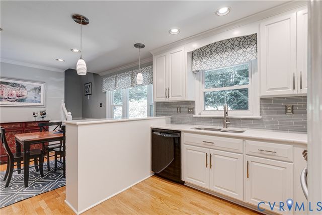 5510 Silver Birch Ln, Midlothian, VA 23112