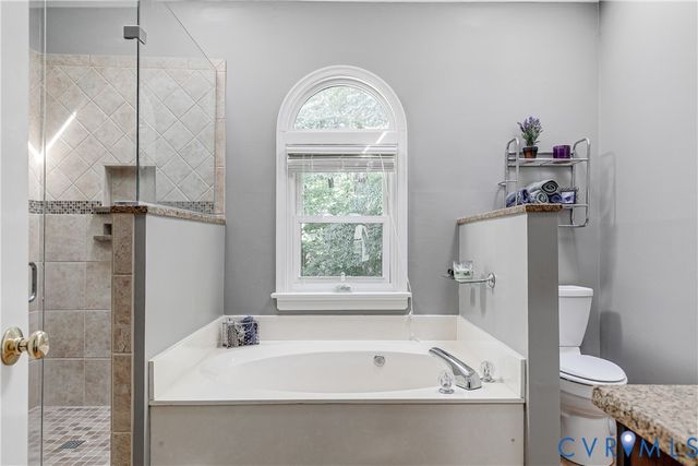 5510 Silver Birch Ln, Midlothian, VA 23112