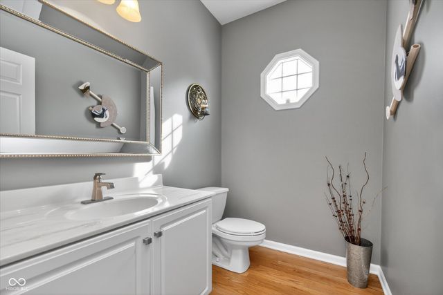 5734 Spruce Knoll Court, Indianapolis, IN 46220