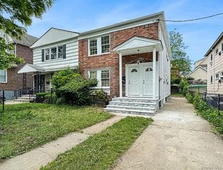 145-25 109 Avenue, Jamaica, NY 11435