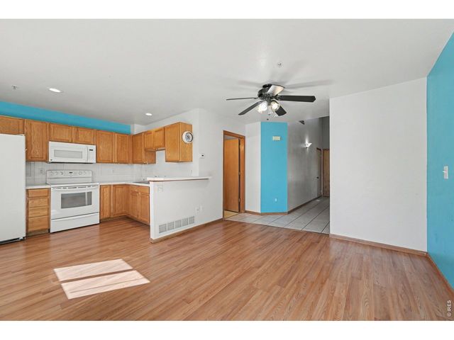 312 Dean Ct, Loveland, CO 80537