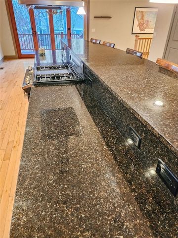 102 Nostalgia LANE, Bozeman, MT 59715