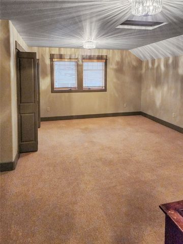 102 Nostalgia LANE, Bozeman, MT 59715