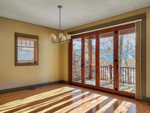 102 Nostalgia LANE, Bozeman, MT 59715