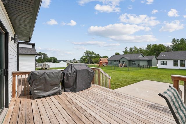 1822 Reese Road, Cedar Falls, IA 50613