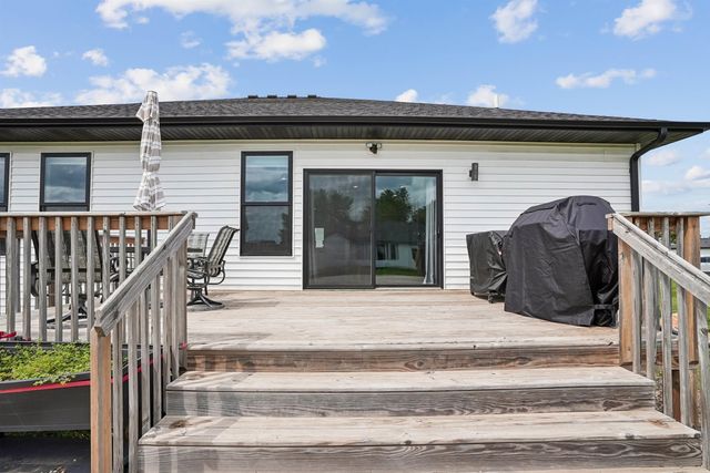 1822 Reese Road, Cedar Falls, IA 50613