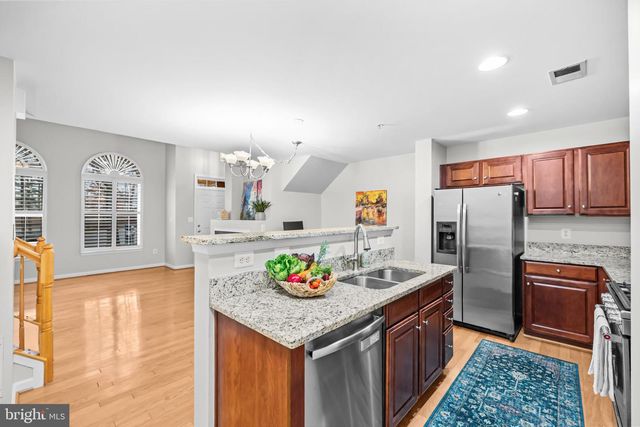 527 CAMERON STATION BLVD, Alexandria, VA 22304