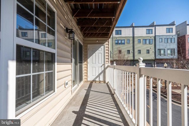 527 CAMERON STATION BLVD, Alexandria, VA 22304