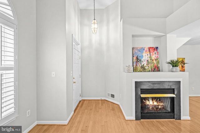 527 CAMERON STATION BLVD, Alexandria, VA 22304