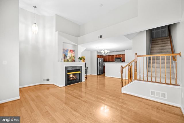 527 CAMERON STATION BLVD, Alexandria, VA 22304