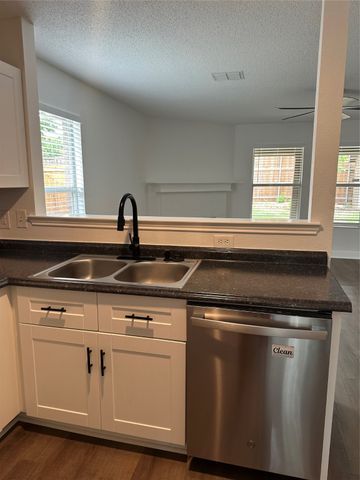 2337 White Pine Drive, Little Elm, TX 75068