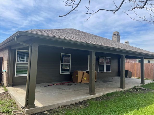2337 White Pine Drive, Little Elm, TX 75068