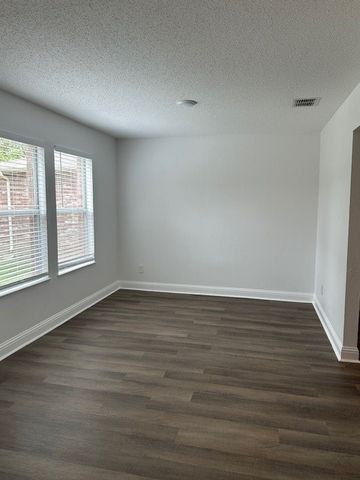2337 White Pine Drive, Little Elm, TX 75068