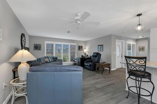 16 OAKLAND HILLS PLACE, Rotonda West, FL 33947