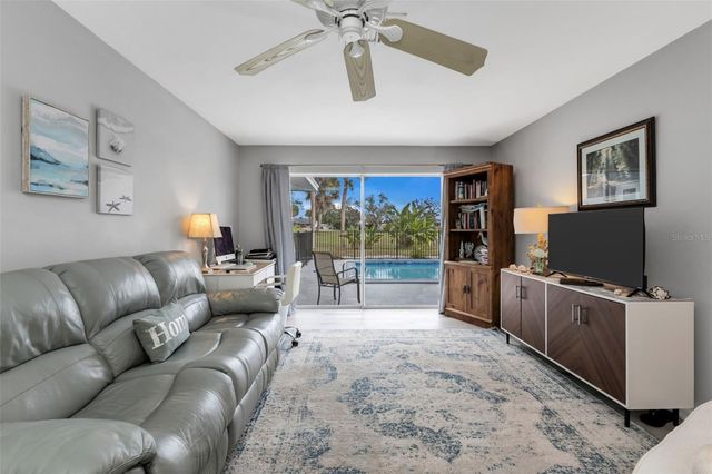 16 OAKLAND HILLS PLACE, Rotonda West, FL 33947