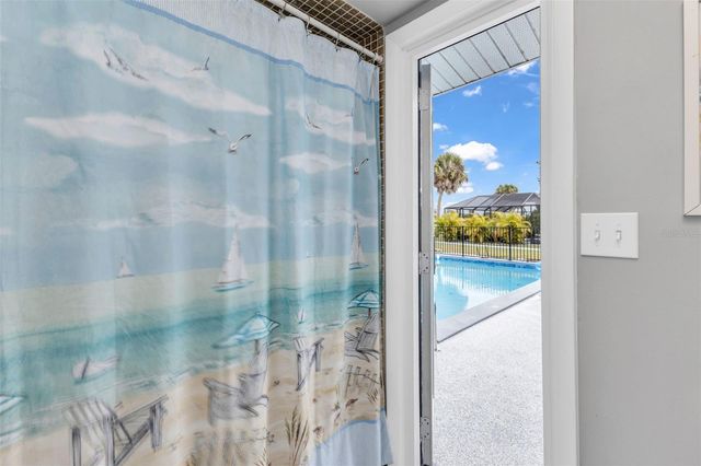 16 OAKLAND HILLS PLACE, Rotonda West, FL 33947