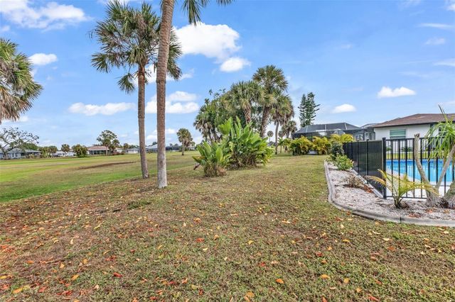 16 OAKLAND HILLS PLACE, Rotonda West, FL 33947