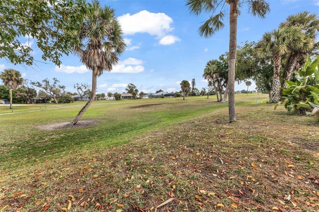 16 OAKLAND HILLS PLACE, Rotonda West, FL 33947