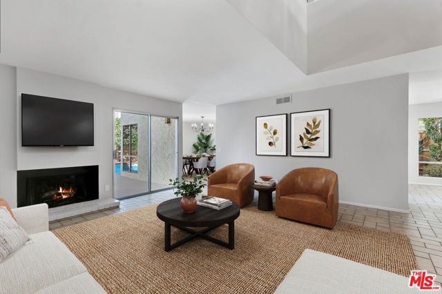 603 Racquet Club Lane, Thousand Oaks, CA 91360