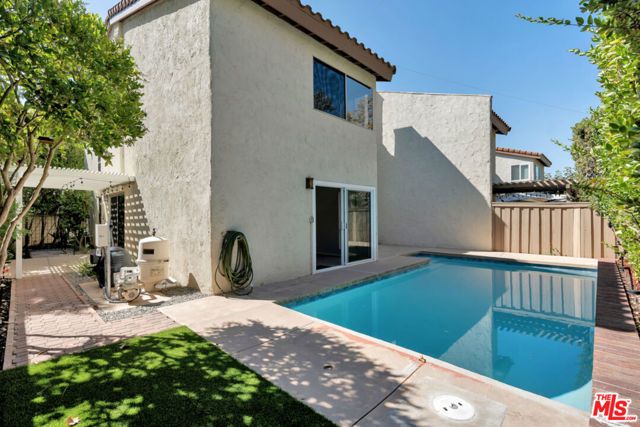 603 Racquet Club Lane, Thousand Oaks, CA 91360