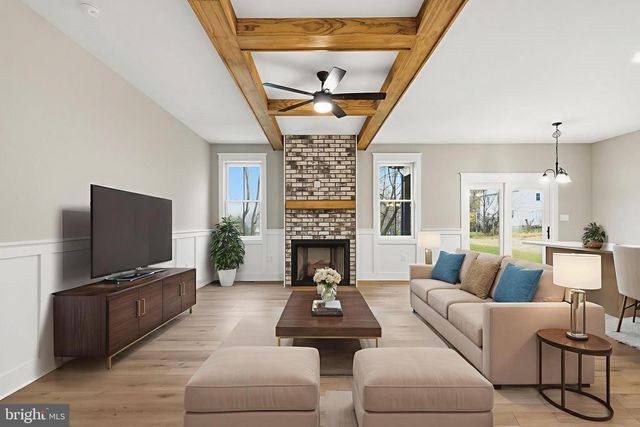 1035 PUTNAM ST, Harpers Ferry, WV 25425