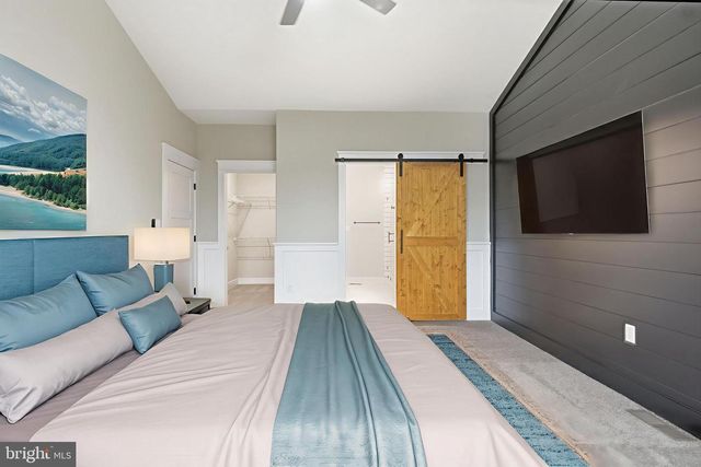 1035 PUTNAM ST, Harpers Ferry, WV 25425