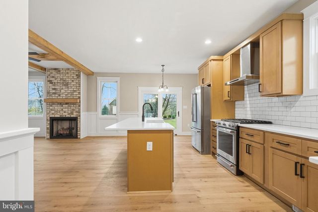 1035 PUTNAM ST, Harpers Ferry, WV 25425