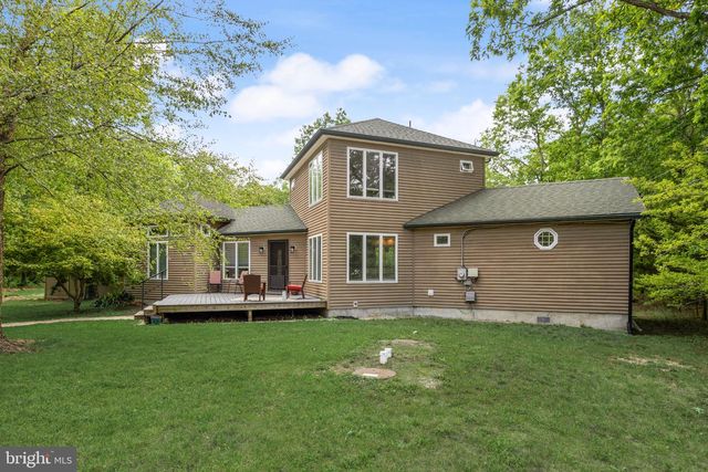 6330 ESTELLE AVE, Mays Landing, NJ 08330