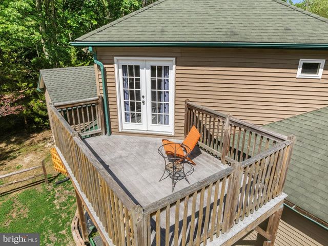 6330 ESTELLE AVE, Mays Landing, NJ 08330