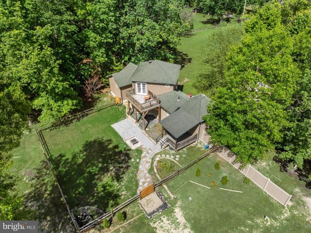 6330 ESTELLE AVE, Mays Landing, NJ 08330