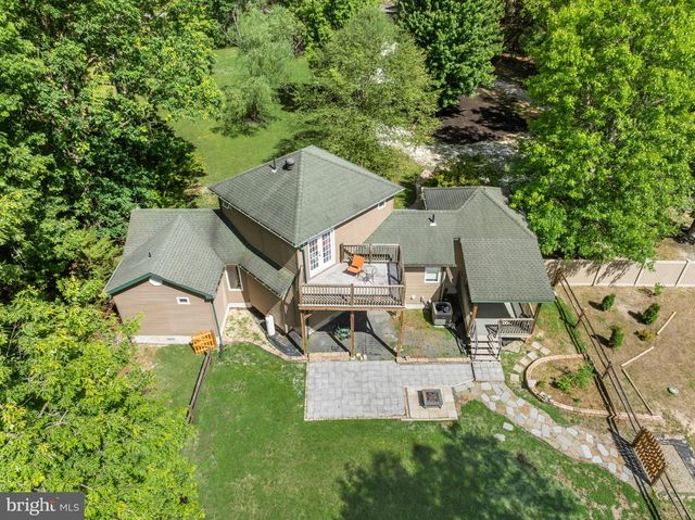 6330 ESTELLE AVE, Mays Landing, NJ 08330